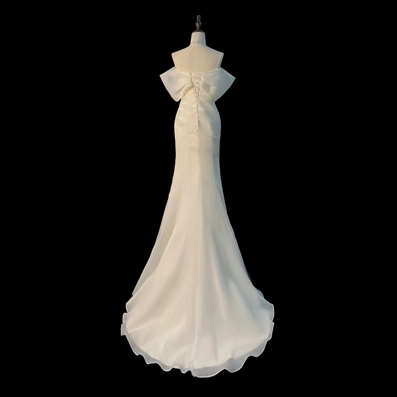 Vestido de Noiva de Cetim com  - Photography Natural Lighting Basics avaliação e preço